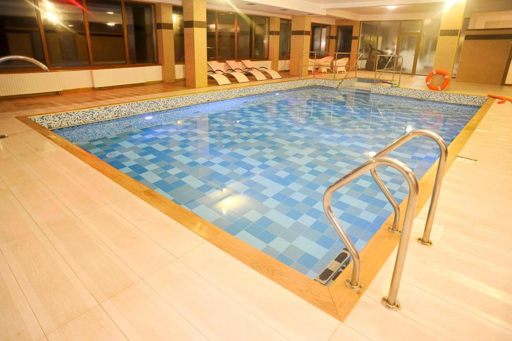 Hotel Mir-Jan Spa Ladek-Zdroj Luaran gambar