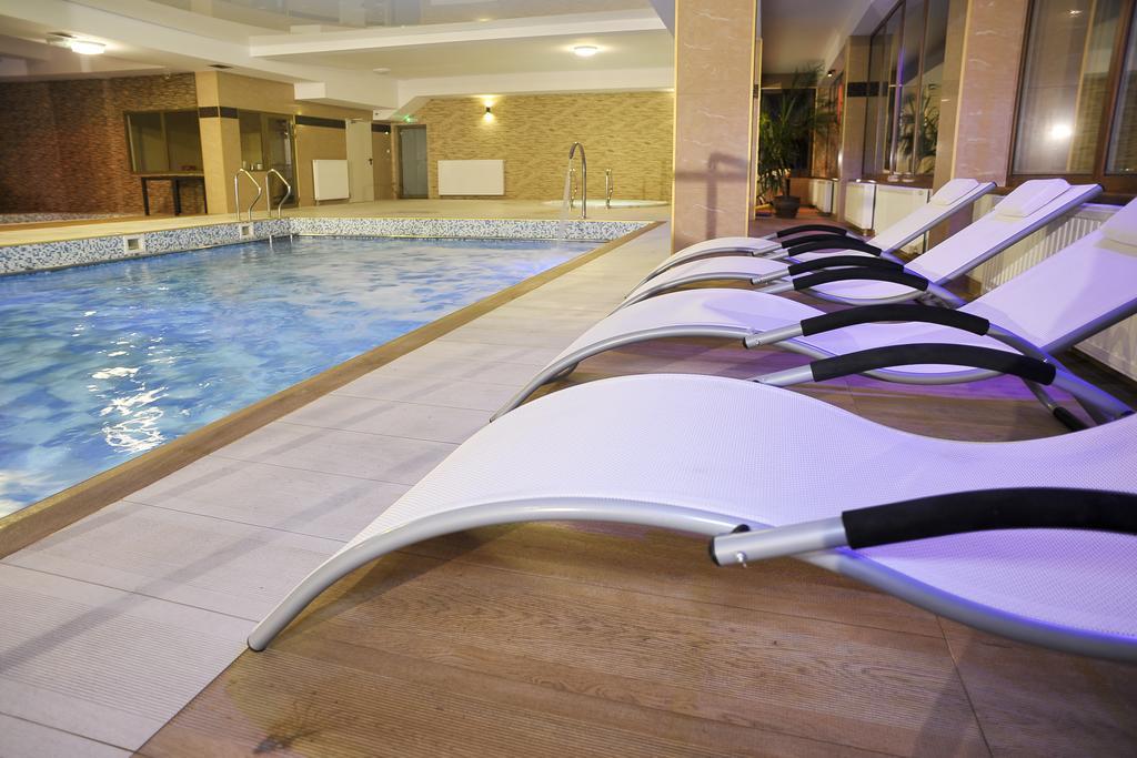 Hotel Mir-Jan Spa Ladek-Zdroj Luaran gambar