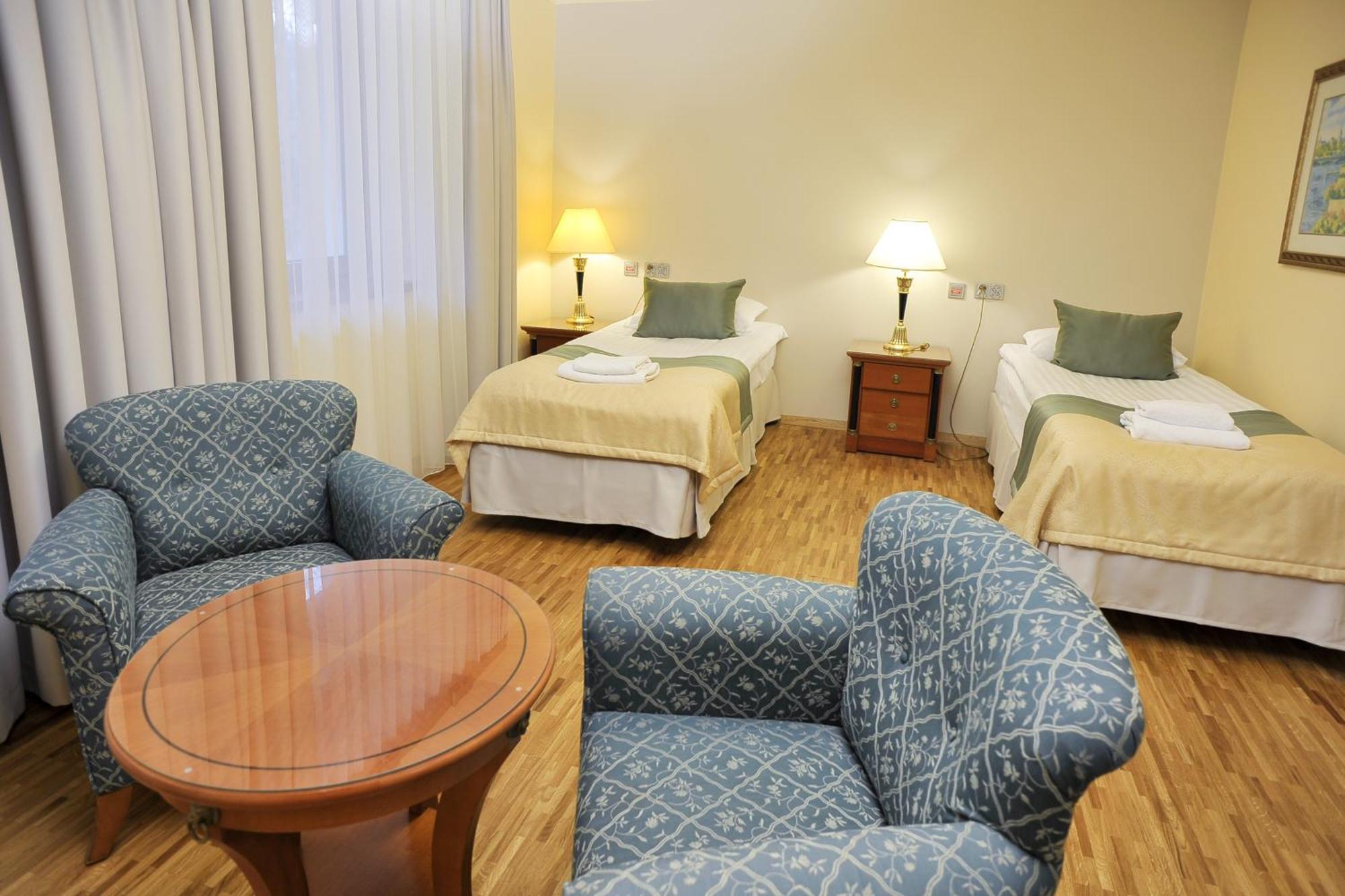 Hotel Mir-Jan Spa Ladek-Zdroj Bilik gambar
