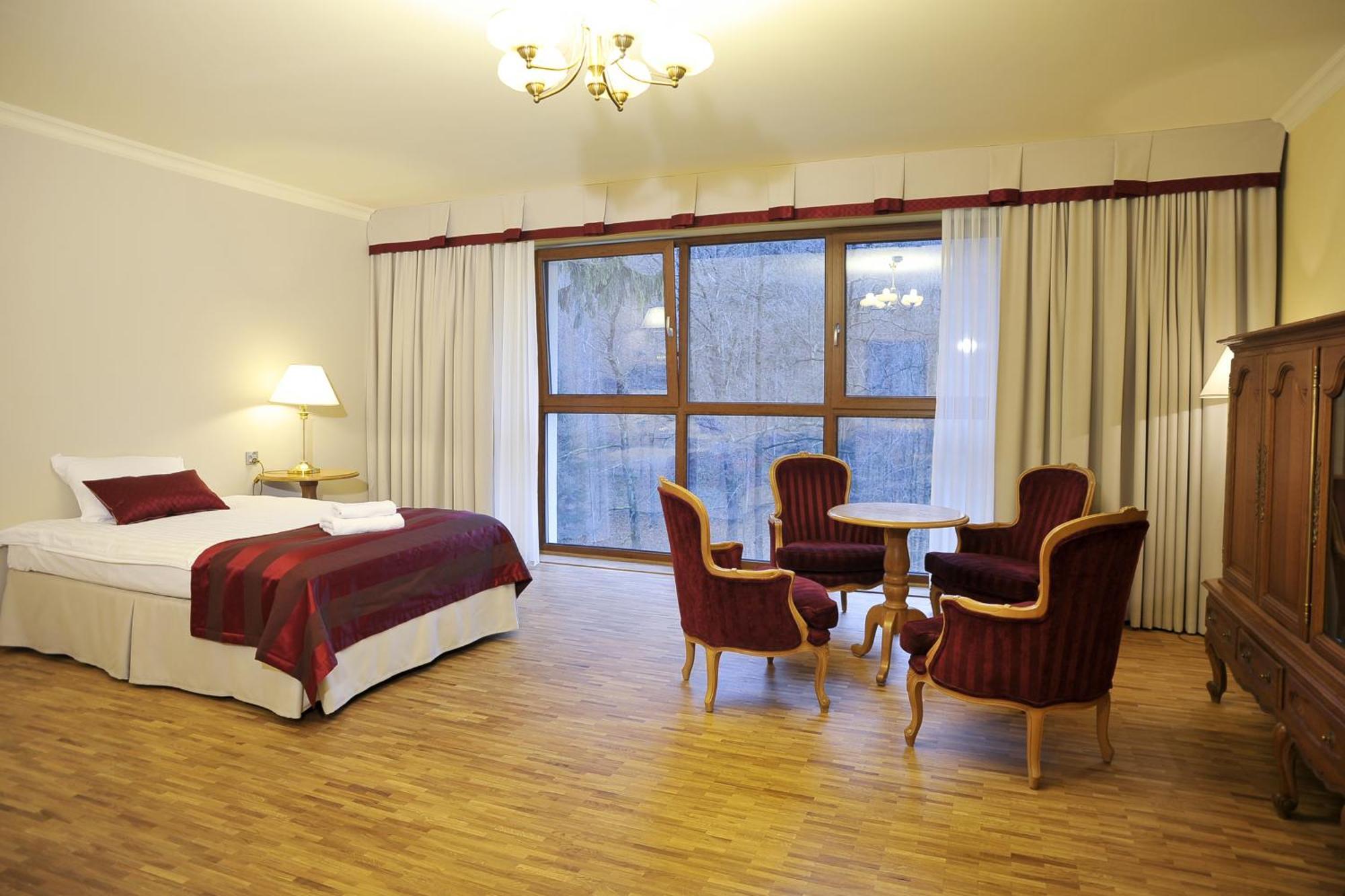 Hotel Mir-Jan Spa Ladek-Zdroj Bilik gambar