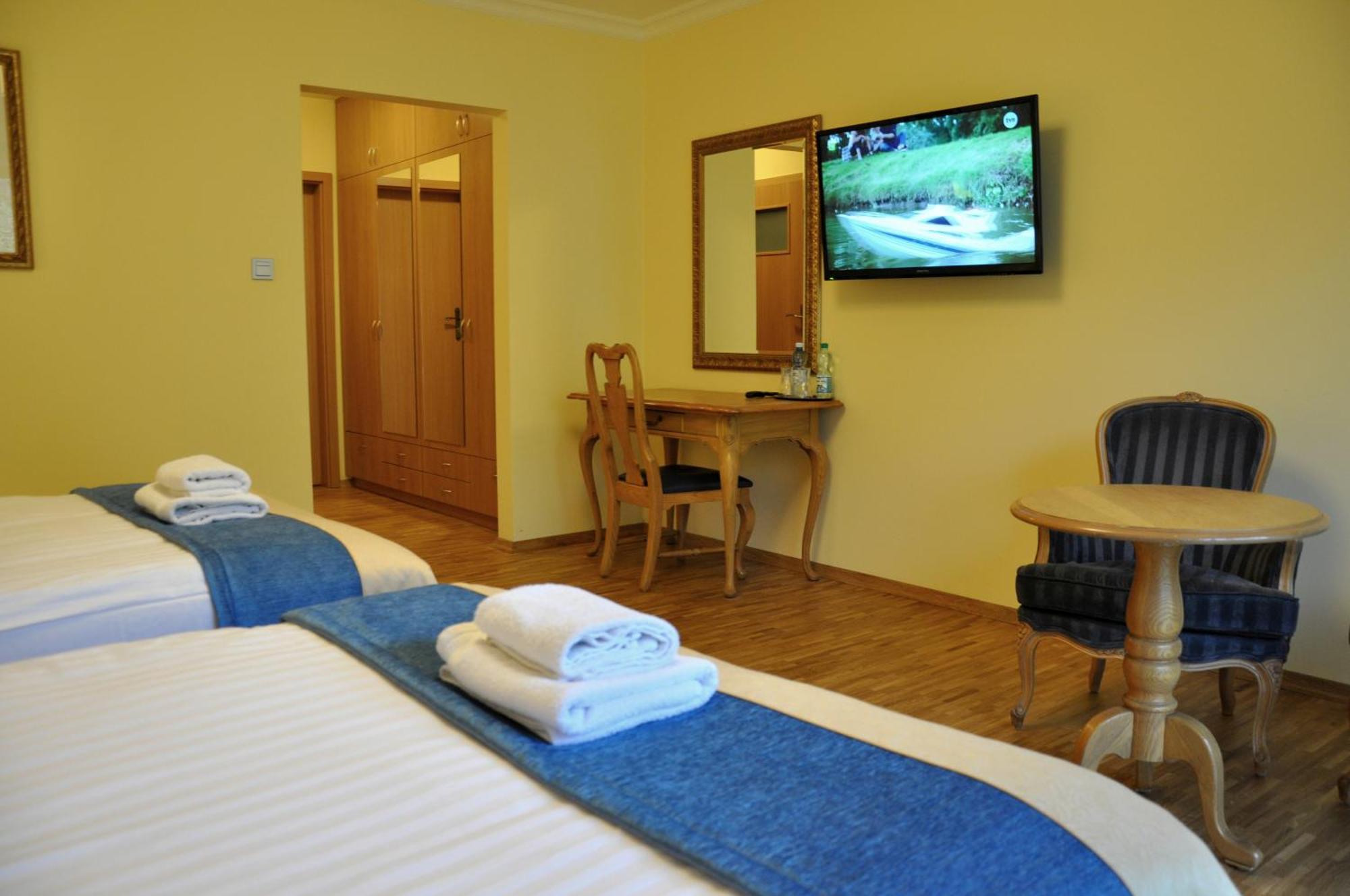 Hotel Mir-Jan Spa Ladek-Zdroj Bilik gambar